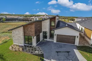 105 Via Roma Ct, Horseshoe Bay, TX 78657 - Photo 31