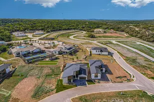 105 Via Roma Ct, Horseshoe Bay, TX 78657 - Photo 31