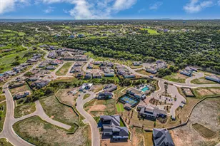 105 Via Roma Ct, Horseshoe Bay, TX 78657 - Photo 37