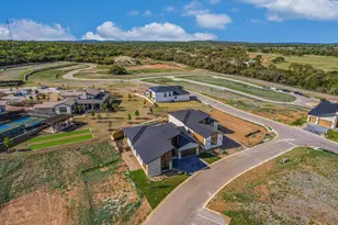 105 Via Roma Ct, Horseshoe Bay, TX 78657 - Photo 33