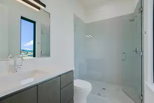 105 Via Roma Ct, Horseshoe Bay, TX 78657 - Photo 25