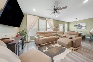 364 Dakota Crk, New Braunfels, TX 78130 - Photo 3