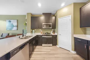 364 Dakota Crk, New Braunfels, TX 78130 - Photo 11