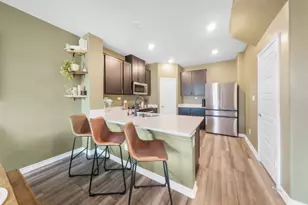 364 Dakota Crk, New Braunfels, TX 78130 - Photo 5