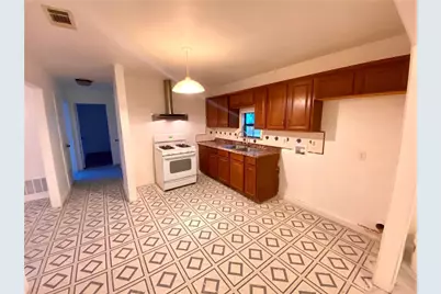 6211 Club Terrace, Austin, TX 78741 - Photo 11