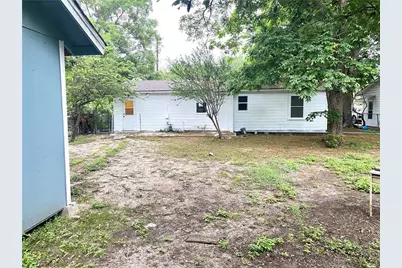 6211 Club Terrace, Austin, TX 78741 - Photo 25