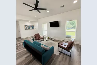 508 N Main Street, Rockdale, TX 76567 - Photo 11