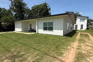 508 N Main St, Rockdale, TX 76567 - Photo 1