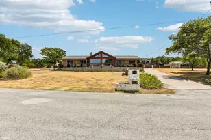 20923 Oak Dale Dr, Lago Vista, TX 78645 - Photo 1
