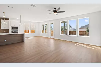 1160 North Roger Hanks Parkway, Dripping Springs, TX 78620 - Photo 5