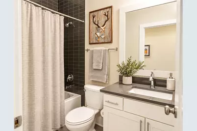 2827 Manor Road #2202, Austin, TX 78722 - Photo 9