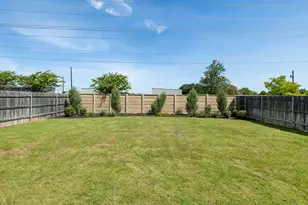 472 Josey Wales Dr, Jarrell, TX 76537 - Photo 27