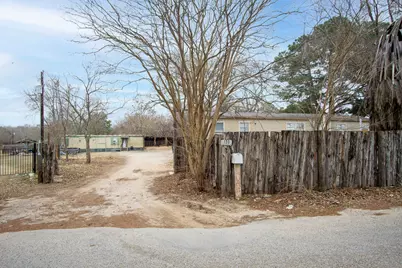 133 Horseshoe Drive, Bastrop, TX 78602 - Photo 21