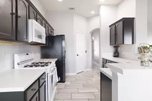 203 Endeavour, Kyle, TX 78640 - Photo 9