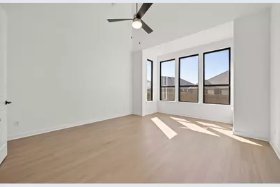 329 Muddy Creek Way, Kyle, TX 78640 - Photo 9