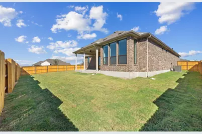 329 Muddy Creek Way, Kyle, TX 78640 - Photo 23