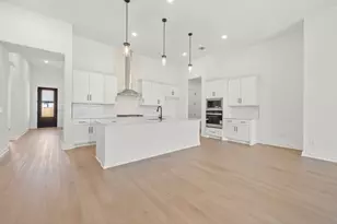 329 Muddy Crk Wy, Kyle, TX 78640 - Photo 5