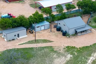 180 Henly Loop, Dripping Springs, TX 78620 - Photo 7