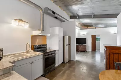 180 Henly Loop, Dripping Springs, TX 78620 - Photo 29