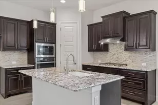 266 Village Oak Dr, Austin, TX 78737 - Photo 17
