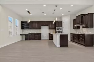 266 Village Oak Dr, Austin, TX 78737 - Photo 21