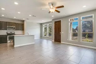 6814 E Riverside Dr, Austin, TX 78741 - Photo 3