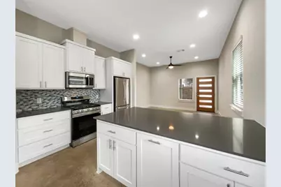 6213 Felix Avenue #B, Austin, TX 78741 - Photo 5