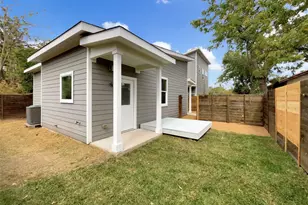 6213 Felix Ave, Austin, TX 78741 - Photo 15