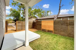 6213 Felix Ave, Austin, TX 78741 - Photo 17