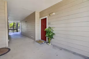 2320 Gracy Farms Ln, Austin, TX 78758 - Photo 3