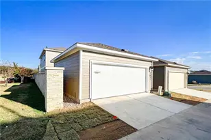 1657 Artesian Spgs Xing, Leander, TX 78641 - Photo 23