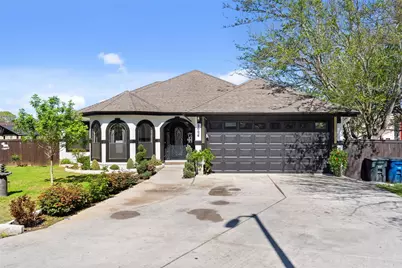 2026 Dripping Springs, New Braunfels, TX 78130 - Photo 3