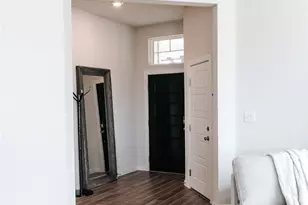 708 Willowbrook Ave, New Braunfels, TX 78130 - Photo 5