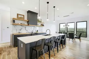 26701 Blue Cove Rd, Marble Falls, TX 78654 - Photo 9