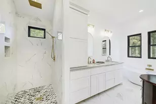 26701 Blue Cove Rd, Marble Falls, TX 78654 - Photo 13