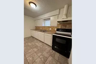 1148 1/2 Gunter Street #A, Austin, TX 78721 - Photo 9