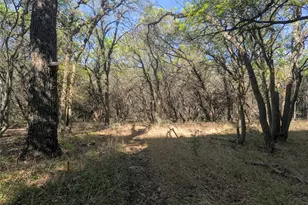 6810 Deatonhill Dr, Austin, TX 78745 - Photo 21