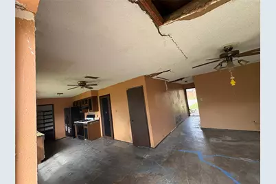 709 Drake Lane, Taylor, TX 76574 - Photo 5