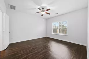 1907 Brewers Pl, Taylor, TX 76574 - Photo 9