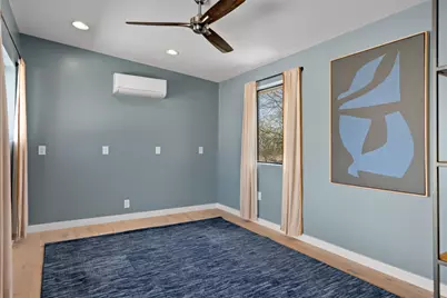 2401 E 11th Street, Austin, TX 78702 - Photo 33