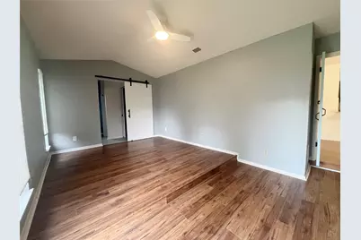 8702 Dawnridge Circle, Austin, TX 78757 - Photo 11