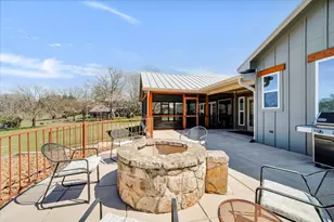 204 W Blanco Bend Dr, Wimberley, TX 78676 - Photo 29