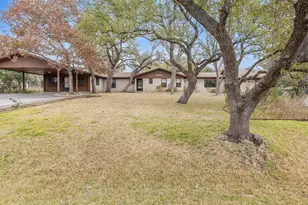 8606 Thunderbird Rd, Austin, TX 78736 - Photo 3