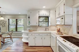 8606 Thunderbird Rd, Austin, TX 78736 - Photo 9