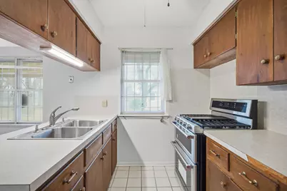 8516 Woodstone Drive, Austin, TX 78757 - Photo 13