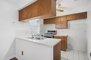 8516 Woodstone Dr, Austin, TX 78757 - Photo 9