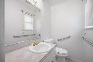 8516 Woodstone Dr, Austin, TX 78757 - Photo 23