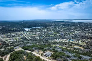 215 Coyote Ln, Burnet, TX 78611 - Photo 9