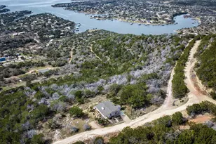 215 Coyote Ln, Burnet, TX 78611 - Photo 3