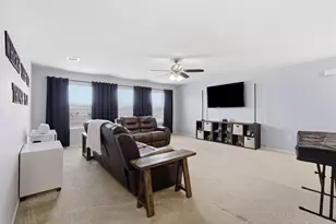 174 Russet Trl, Georgetown, TX 78628 - Photo 17